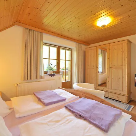 Haus Lindenkreuz Apartament *