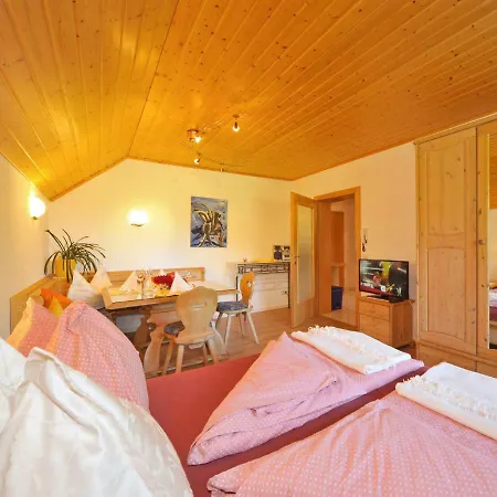 Haus Lindenkreuz Apartament Bad Kleinkirchheim
