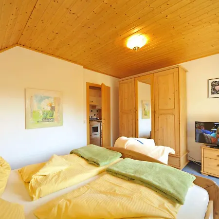 Haus Lindenkreuz Apartment